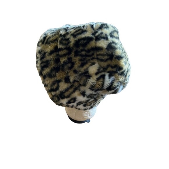 Tan black white faux fur leopard print bucket hat - Picture 4 of 8